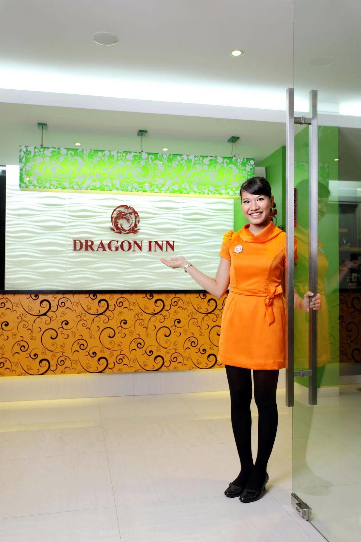 Hotel Dragon Inn Kemayoran Jakarta Luaran gambar