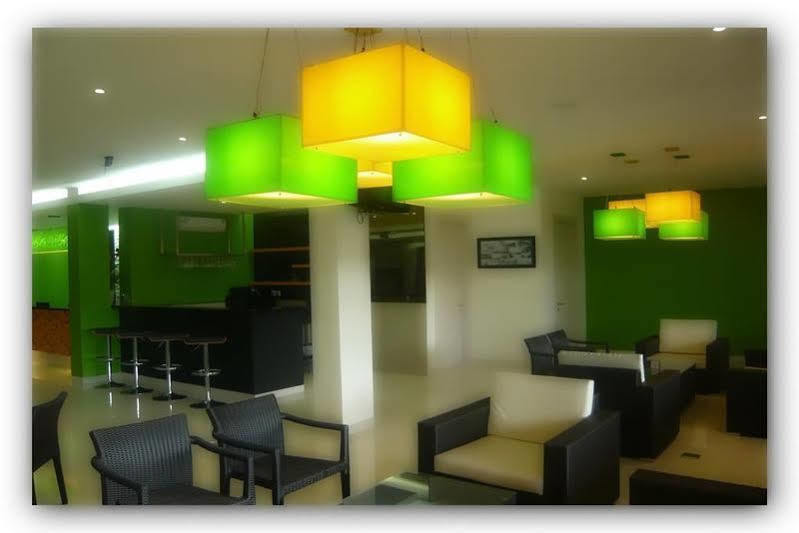 Hotel Dragon Inn Kemayoran Jakarta Luaran gambar